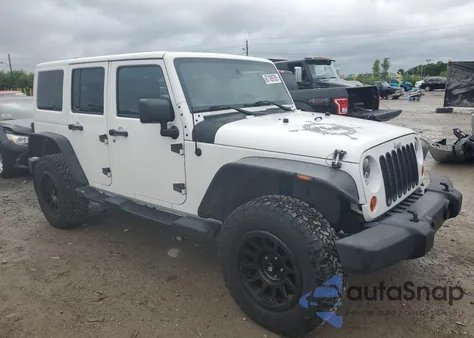 2013 Jeep Wrangler Unlimited Sahara из США, поврежденный, VIN 1C4BJWEG6DL686953